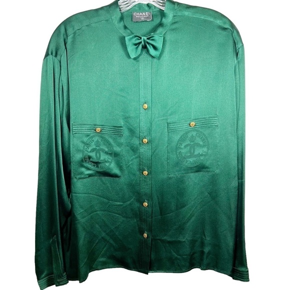 Chanel Boutique silk bow button up top size XL logo gold buttons green - Picture 1 of 14